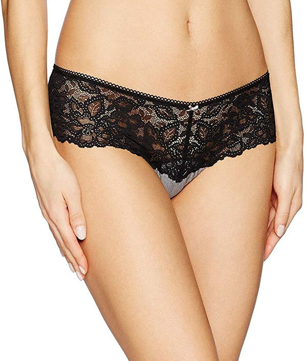 b.tempt'd by Wacoal Women's B.Charming Tanga Panty